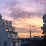 Eiffel Tower View Arc Triomphe Champs Elysees Area *