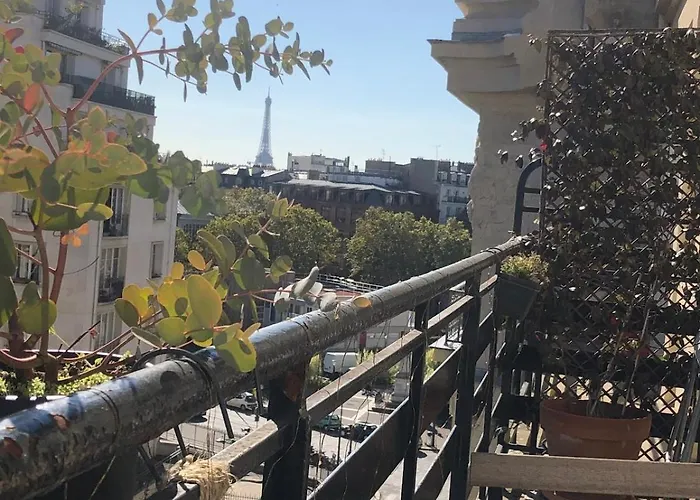 Eiffel Tower View Arc Triomphe Champs Elysees Area Appartement *