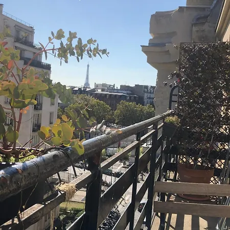 Eiffel Tower View Arc Triomphe Champs Elysees Area Lejlighed *
