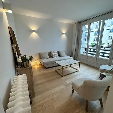 Eiffel Tower View Arc Triomphe Champs Elysees Area Lejlighed